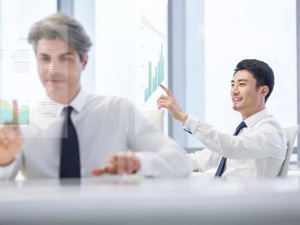 方正证券2018年度投资策略会：一场投资盛宴，一股崭新力量