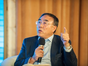 中国政法大学商学院、资本金融研究院院长刘纪鹏：制造业是“陆军”  还要有金融“海空军”