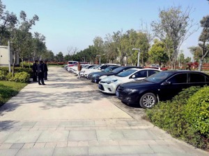 物管企业抢滩增值服务   社区新零售和社区金融成布局热点