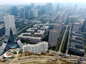 中海47.9亿成都拿地  将建677米世界第三高楼