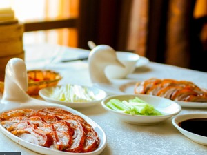新三板公司募资千万投共享厨房，卖北京烤鸭年赚3000万！