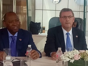 专访美国休斯敦市长Sylvester Turner：进一步探索与中国在商业、医疗、贸易上的交流合作
