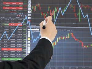 兄弟科技发布年报高送转预案，公司两位高管减持计划时间已过半