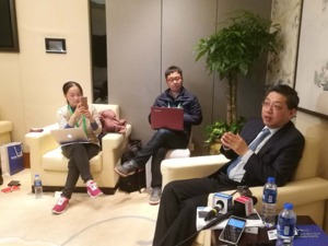 每经专访中国银行业协会首席经济学家巴曙松：资管新规将打破分业监管缺陷