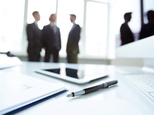 兴龙公司评估值增长1.65亿元，深交所对特力A发关注函
