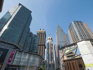 城镇危险化学品生产企业2025年完成搬迁改造
