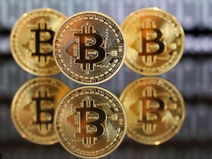 芝商所比特币期货上市首日高开至20650美元 业内唱衰之声有增无减