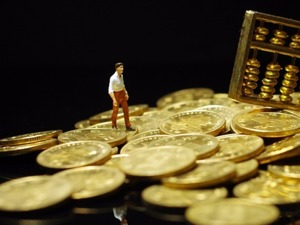 新华社揭秘：年度高级别经济工作会议怎么开？