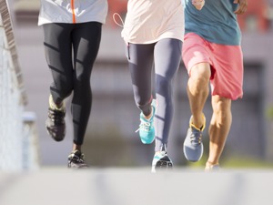 烟叶税法草案二审  落实税收法定原则步伐加快