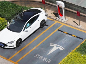 特斯拉计划今年中国充电桩数量翻倍  较国内厂商仍相差甚远