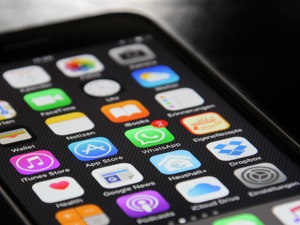 苹果：中国内地iCloud服务将转由国内公司运营