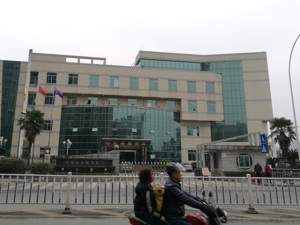 西麦食品冲刺IPO： 两登质量“黑榜”  复合燕麦片销售收入停滞