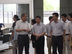 金盾股份董事长坠楼离世 与一致行动人已质押所持99.93%股权