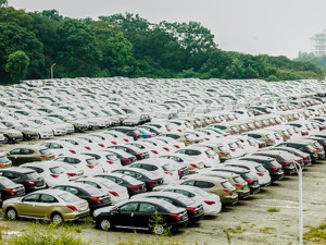 国内二手车交易量破1200万辆