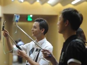 人民网、腾讯公司、歌华有线将成立视频合资公司  歌华有线涨停
