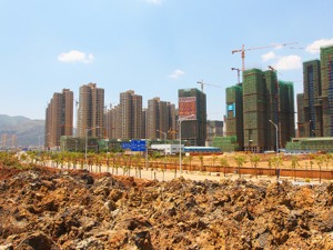 前两月50城市土地收入近6000亿   同比涨幅超六成