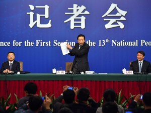 财政部长划重点：推进教育等四领域央地财政关系改革
