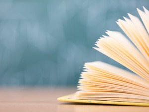 从2018政府工作报告回顾过去五年里中国文娱产业最高政策变迁