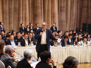 央视大楼、世博会主题馆…你所知的经典地标都出自他们8家，如今同台PK“争”一个岛