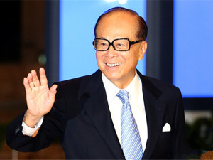 李嘉诚宣布退休：我12岁开始工作，到今天整整78年（附答问金句）