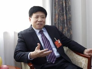 全国人大代表、回天新材董事长章锋：进口替代仍是胶粘剂行业突破口