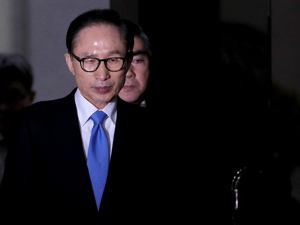 又一个前总统！李明博被韩国检方提请逮捕