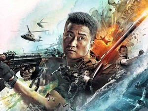 国内青年演员演而优则导 更内行还是更懂资本运作