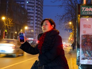 交通部公安部：加强出租车网约车司机背景核查和监管