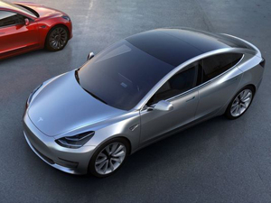 动力转向故障 特斯拉全球召回12.3万Model S