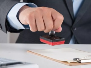 五大行一年流失2.7万员工！银行人的希望在哪里？