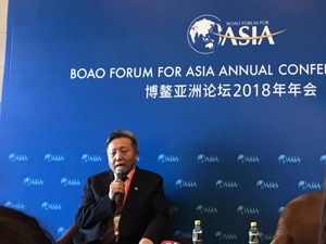 吴晓求在博鳌论坛答每经记者问：科技金融有很大发展前景 对区块链持观望态度
