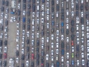 公路物流“小散乱弱”亟待破局 空驶率高达40%