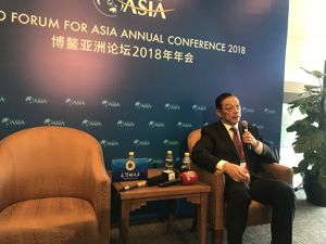 中国城市和小城镇改革发展中心理事长李铁答每经记者问：控制人口规模 特大城市应尽量限制在主城区范围