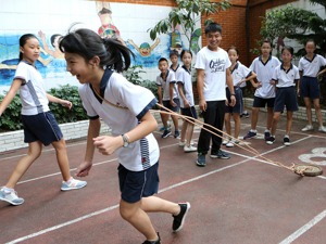 教育市场整合加速迎上市“大年” ：政策未落地A股美股风景不同