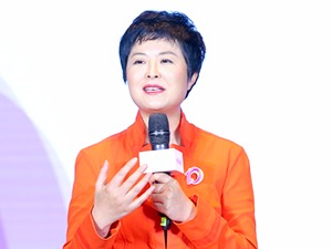 紫牛基金创始合伙人张泉灵：如果我能始终探寻这个世界，并表达出来，这就是我终极的满足