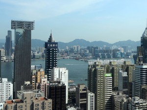 七天十次出手捍卫港汇  香港金管局弹药充足