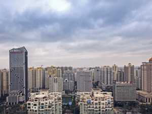 新榜 | 下一个入榜的新一线城市，海口还是三亚？