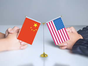 中美经贸对话举行在即，外交部：磋商符合两国利益