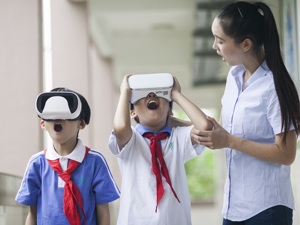 VR“快车降速”