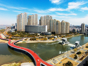 银湖控股多个工业地产项目进展滞后  福星股份：未来更专注商住地产