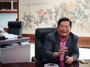 福耀玻璃如何做到上市24年分红107亿元？曹德旺这样回应