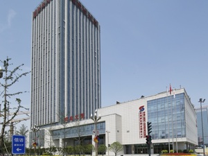 腾讯云西安实训基地项目——能源金贸区招商铁军“拴心留企”