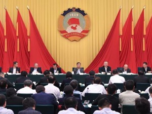 如何防控金融风险？尚福林、肖钢等13位金融大佬在全国政协专题协商会上这么说