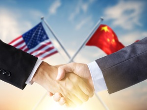 美国总统特朗普会见习近平主席特使、国务院副总理刘鹤