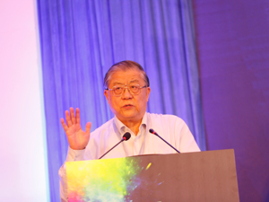 联办财经研究院院长许善达：没有落后的行业只有落后的产品  企业提高科技含量是转型核心
