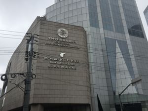 上海华信20亿元债券今日违约  6～8月有61亿到期债券需兑付