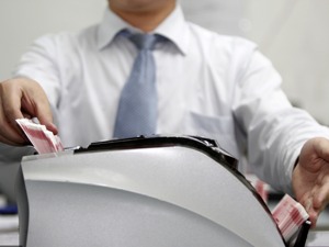 央地密集部署 逾30项“降成本”清单加速落地