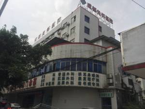 最牛炒股医院负责人回应每经：炒股为医院发展、资金多为融资