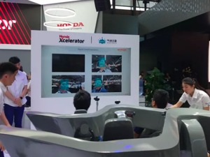 直击2018亚洲CES丨车企和科技公司争宠，你猜谁赢了？