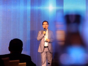 专访吉利汽车集团副总裁杨学良：要有国际化的布局也要有本地化的思考